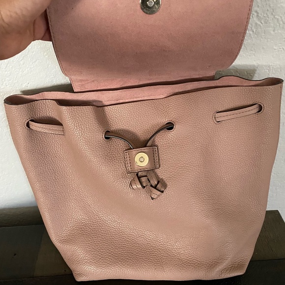 Micheal Kors Junie Medium size Flap Backpack; Trendy Women's backpack - Picture 4 of 12